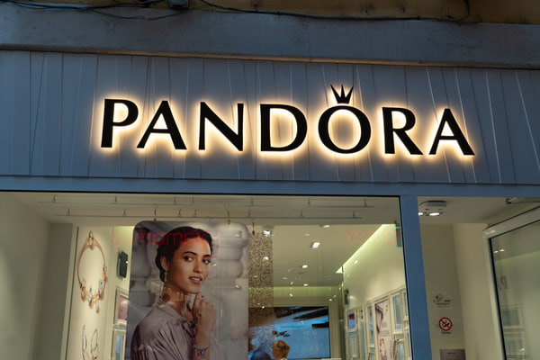 Pandora Store Signage